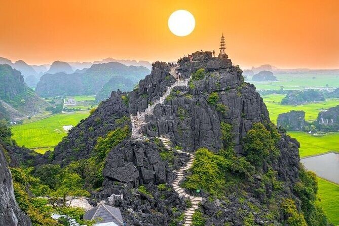 Ninh Binh Full-Day Trip: Hoa Lu - Trang An - Mua Cave - In-Depth Review of the Experience