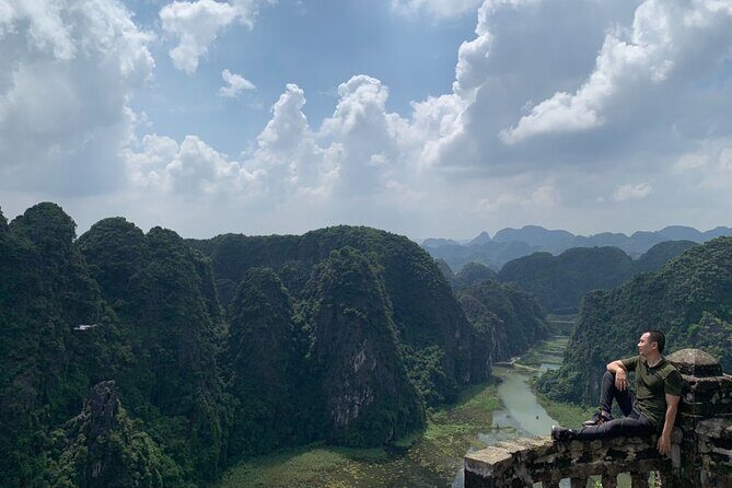 Ninh Binh Group Tour of 11 from Hanoi via Mua Cave Tam Coc Hoa Lu - FAQ