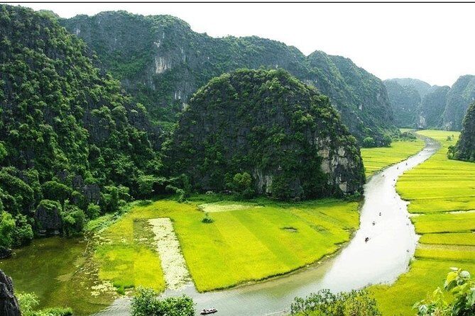 Ninh Binh-Hoa Lu-Tam Coc - Mua cave - Dragon Mountain Hiking 1 Day Tour - Returning to Hanoi