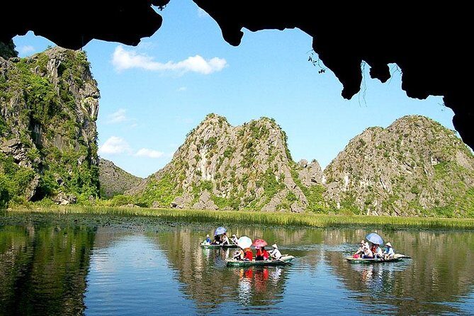 NINH BINH MEMORABLE DAY: Hoa Lu, Mua Cave, boat trip Tam Coc, Trang An optional - Key Points