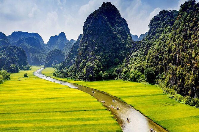 NINH BINH MEMORABLE DAY: Hoa Lu, Mua Cave, boat trip Tam Coc, Trang An optional - FAQ