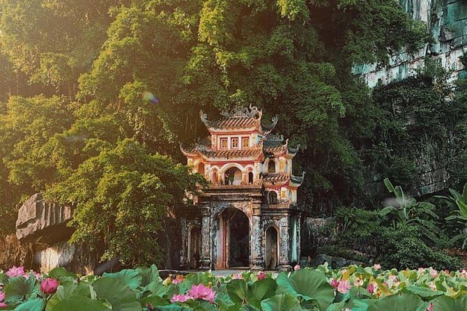 Ninh Binh Private Tour : Hoa Lu Citadel - Tam Coc Boat Trip - Bich Dong Pagoda - Authentic Experiences That Stand Out