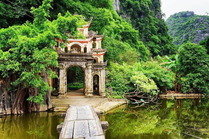 Ninh Binh Small Group of 9 Guided Tour to Bich Dong Trang An - What to Expect from the Ninh Binh Small Group Tour