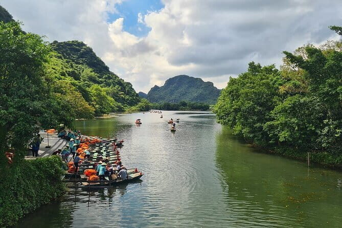 Ninh Binh Trang An Bai Dinh and Mua Cave Trip From Hanoi - Why This Tour Offers Great Value