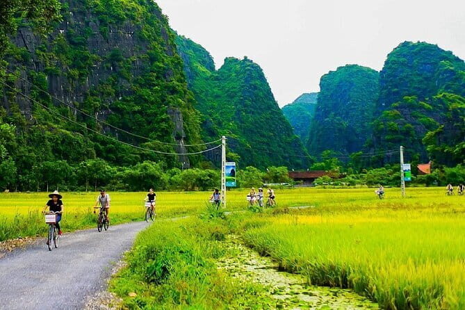 Ninh Binh Trip From Hanoi: Hoa Lu-Mua Cave-Boat-Cycling-Lunch - What to Consider Before Booking