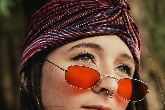 NON BUS Hippie Theme Traverse Old Mission Peninsula Wine Tour - An In-Depth Look at the Tour Experience