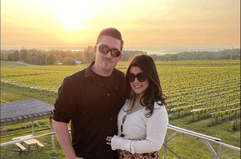 NON BUS Old Mission Wine And Distillery Sunset Tour - 4 STOP - Key Points