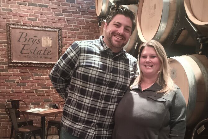 NON BUS Traverse City Old Mission Peninsula Private Wine Tour - Who This Tour Is Best For