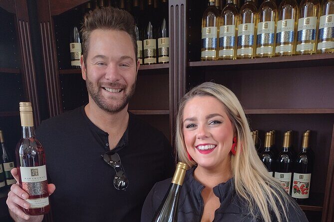NON BUS Traverse City Wine Old Mission Peninsula Wine Tour - Key Points