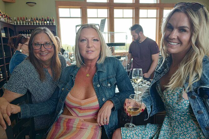 NON BUS Traverse Sunset Wine Tour 3 Winery Old Mission Peninsula - The Itinerary Breakdown