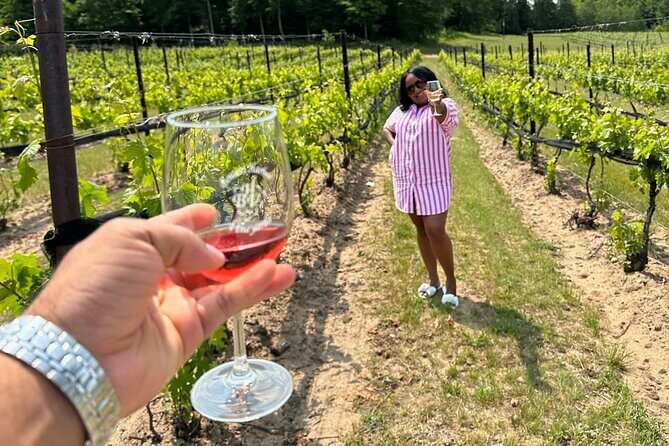 NON BUS Traverse Sunset Wine Tour 3 Winery Old Mission Peninsula - FAQ