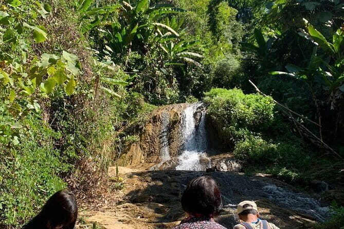 Nong khiaw, 1Day Muang Ngoy Waterfall, Local Village and Kayaking - Kayaking and Sunset: Wrapping Up the Day