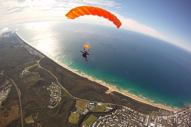 Noosa: Tandem Skydive Experience - The Flight and the View