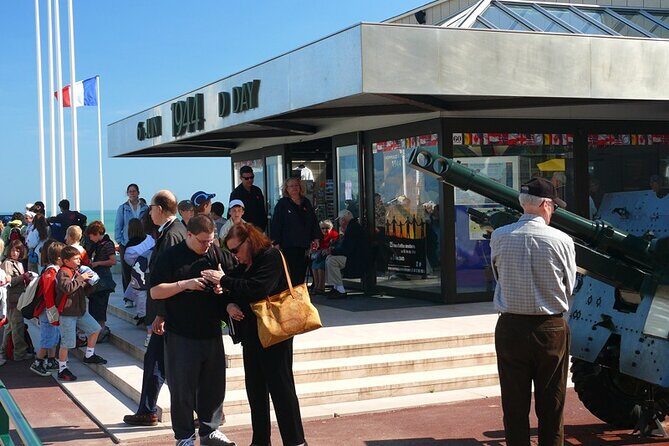Normandy D day beaches day tour from Paris hotel- Private tour - The Experience: A Deep Dive into the Normandy D-Day Tour