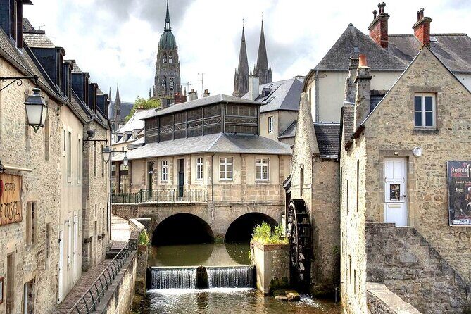 Normandy D-Day Landing Beaches : Private guided tour from Paris - Key Points