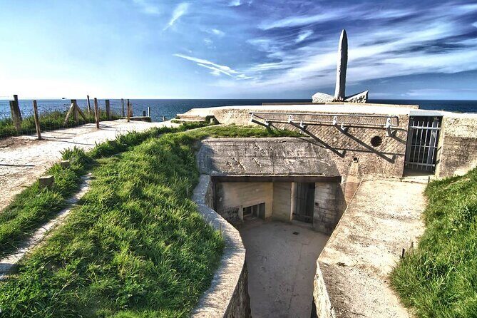 Normandy D-Day Landing Beaches : Private guided tour from Paris - An In-Depth Look at the Normandy D-Day Landing Beaches Private Tour