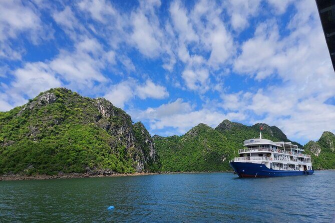 North of Vietnam Explorer Package, Hanoi,Halong, Ninh Binh (5D4N) - The Sum Up