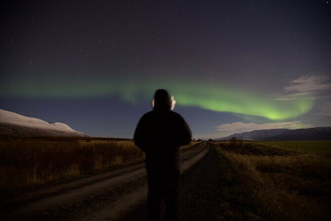 Northern Lights Classic Tour from Akureyri - Pros and Cons Recap