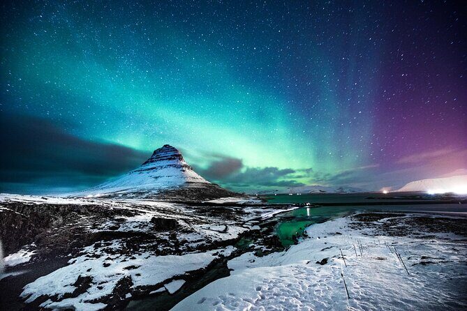 Northern Lights Small Group Tour from Reykjavik - Key Points