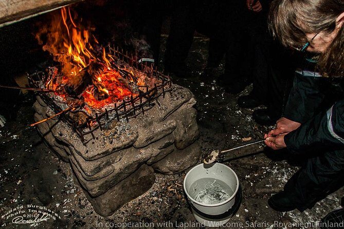 Northern Lights Snowmobile Driving Safari - Duration & Group Size