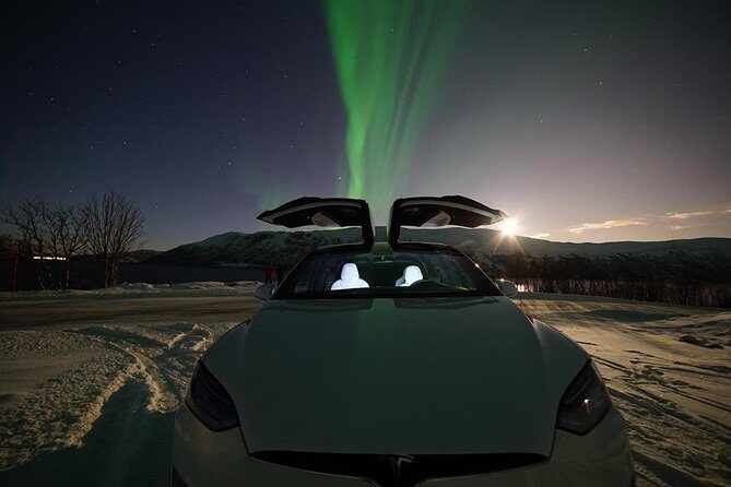 Northern lights - TeslaX Ecofriendly Car - The Experience: What to Expect from This Northern Lights Tour
