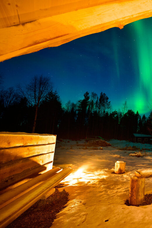 Northern Lights Tour in Atmospheric Cottage - Key Points
