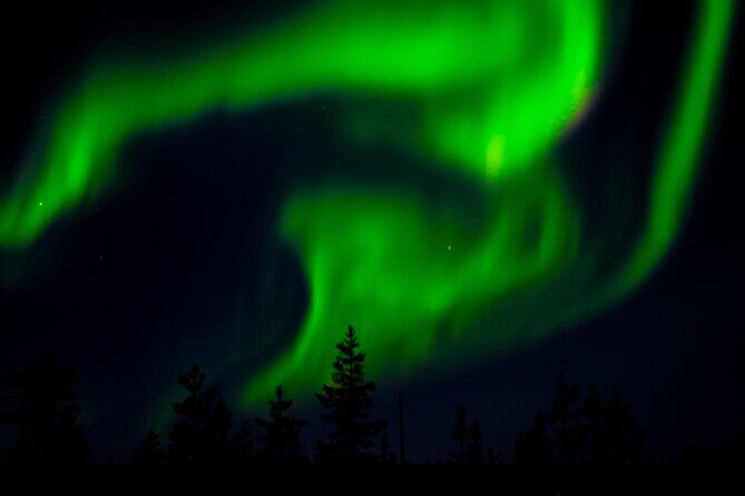 Northern Lights Tour With Skis Or Snowshoes in Pyhä - Why This Tour Works