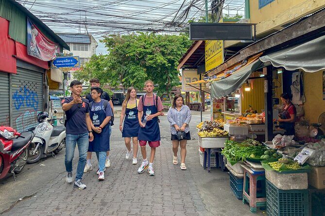 Northern Thai Cooking Experience in Chiangmai - Who Should Book This Experience?