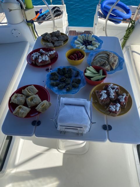 Notos day sailing cruise - Key Points