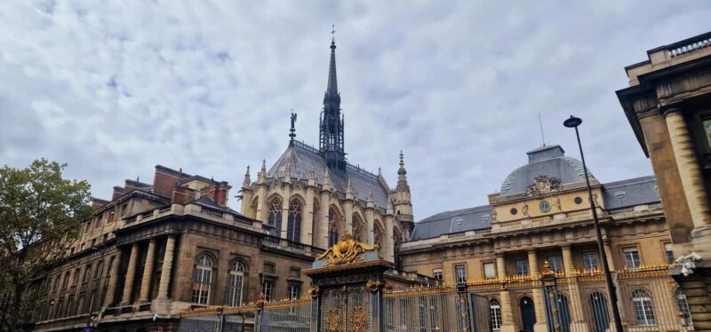 Notre-Dame Outdoor Tour with Pastry & Sainte-Chapelle Entry - Who Should Take This Tour?