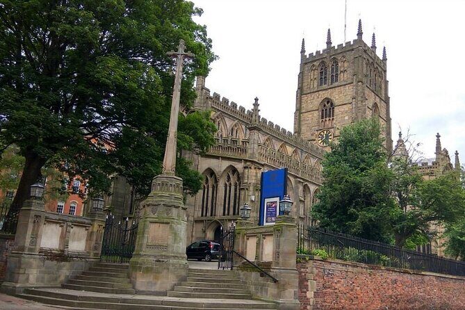 Nottingham and Robin Hood Private Guided Walking Tour - Key Points