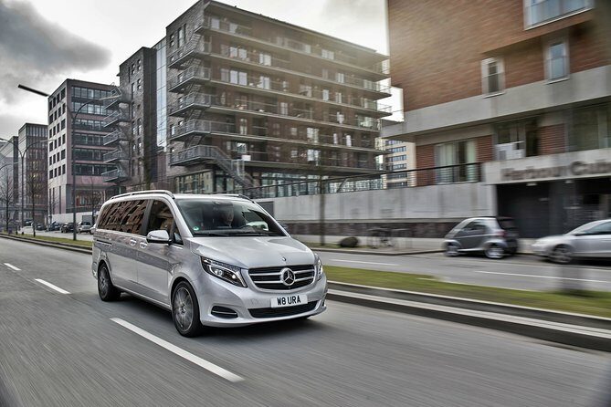 Nottinghamshire to London Heathrow Airport (LHR) Luxury Transfers - Why Choose This Transfer?