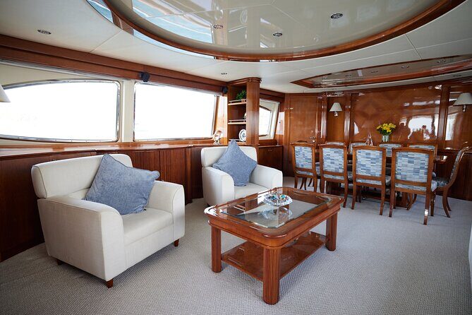 Number Juan 100ft Yacht Azimut Rental - What to Expect: The Experience in Detail