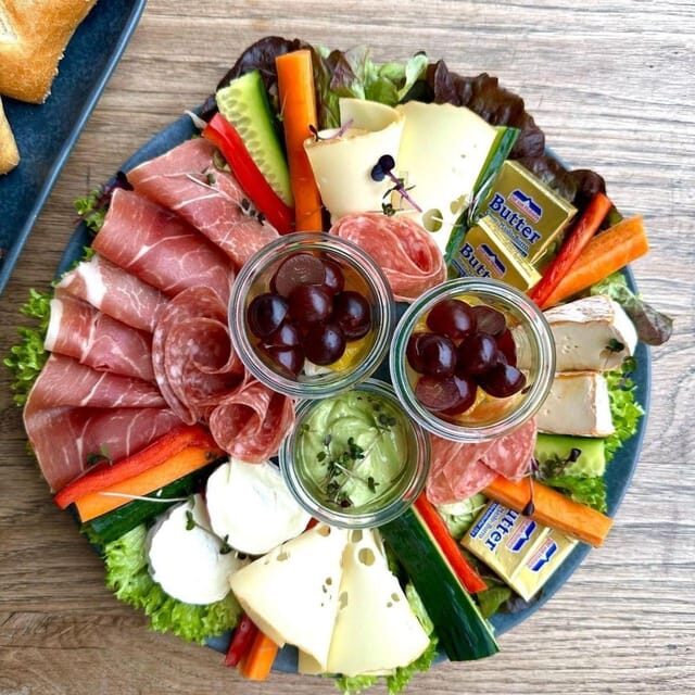 Nuremberg's Mystery Morning: Breakfast & Escape Game - Final Thoughts: Who Is This Tour Perfect For?