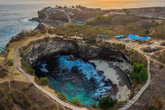 Nusa Penida Private Tour of Top Locations with Local Guide - Key Points
