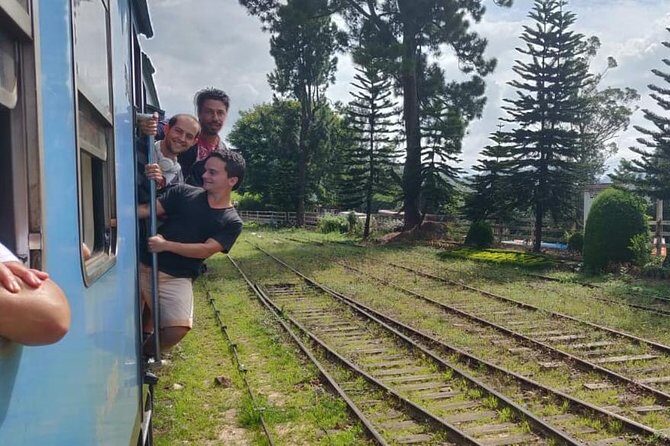 Nuwaraeliya (Nanuoya) to Ella Reserved Train Tickets - FAQs