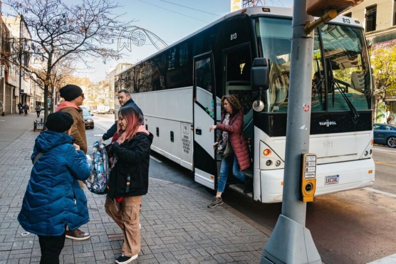 NYC: Brooklyn, Bronx, Queens Sightseeing Bus Tour - Detailed Breakdown of the Experience