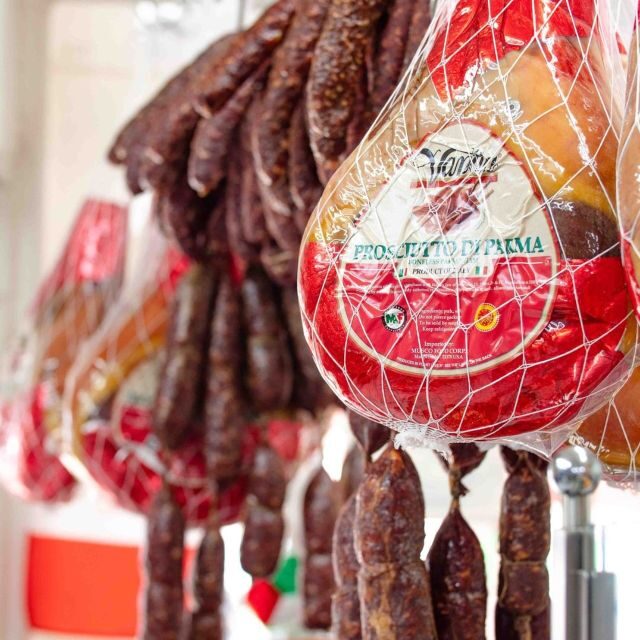 NYC: Chinatown & Little Italy Food Tour with 8 Tastings - Authenticity and Food Quality