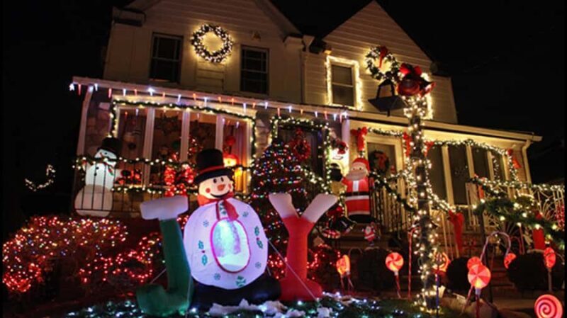 NYC: Christmas Lights and Dyker Heights Tour - Starting Point and Transportation