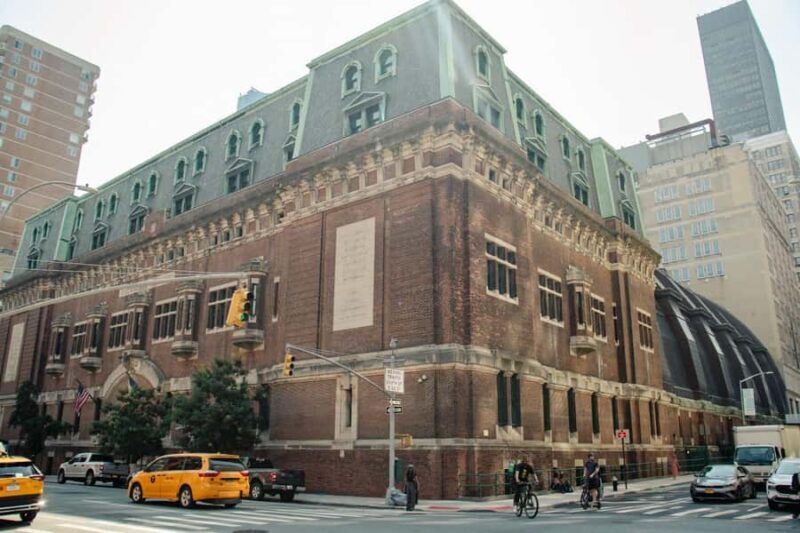 NYC: East Village & Midtown Irish History Walking Tour - What You’ll See and Learn