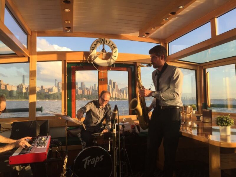 NYC: Evening Jazz Cruise on the Yacht Manhattan - The Live Jazz and Its Impact