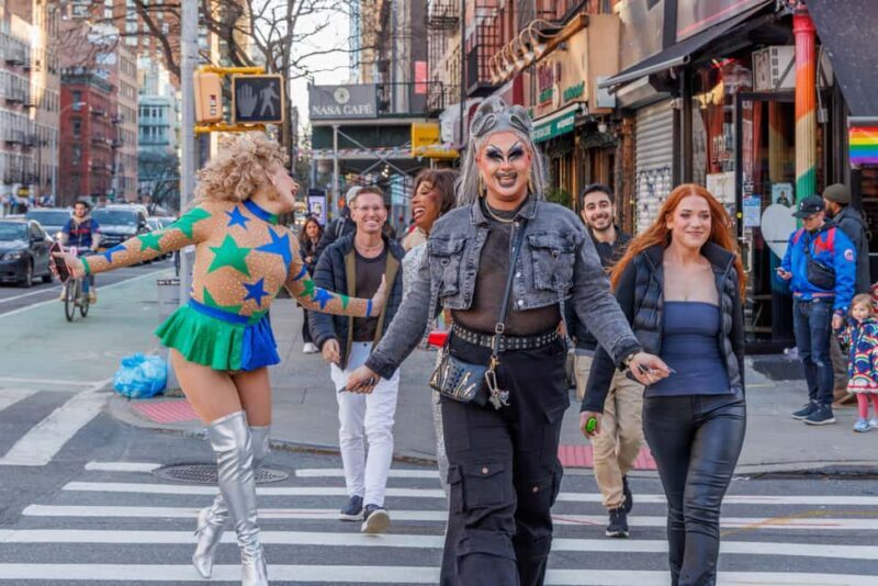 NYC: Fabulous Drag Night Out with a Drag Queen - What to Expect on the Tour