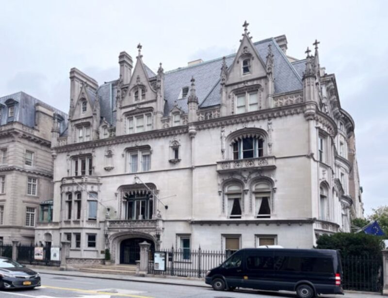 NYC: Fifth Ave Gilded Age Mansions Guided Walking Tour - Key Points