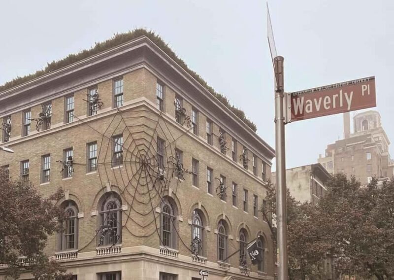 NYC | French guided tour Halloween in Greenwich Village - An Atmospheric Walk through Greenwich Village’s Haunted Corners