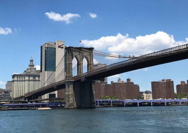 NYC | French guided tour Superheroes Midtown & Brooklyn - Key Points