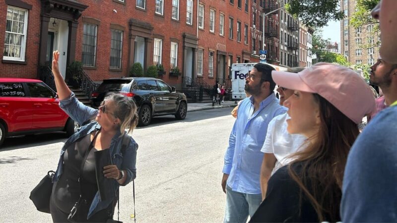 NYC: Ghosts of Greenwich Village 2 Hour Walking Tour - The Tour Itself: What You Can Expect