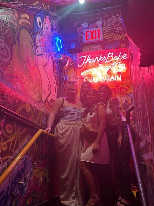 NYC: Glitz Glam and Gangsters Night Out Tour - FAQ