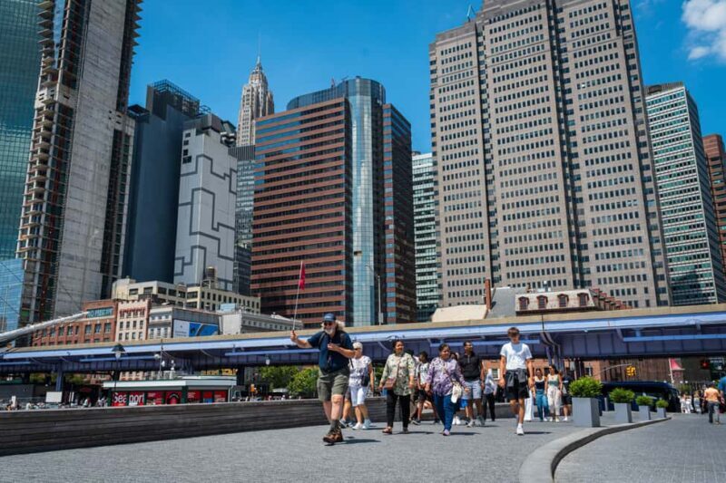 NYC: Half-Day Luxury Bus Tour with One World Access - The Sum Up