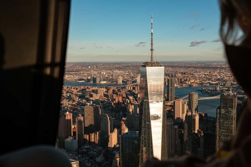 NYC: Helicopter Tour over New York with Proposal Package - An In-Depth Look at the Helicopter Experience