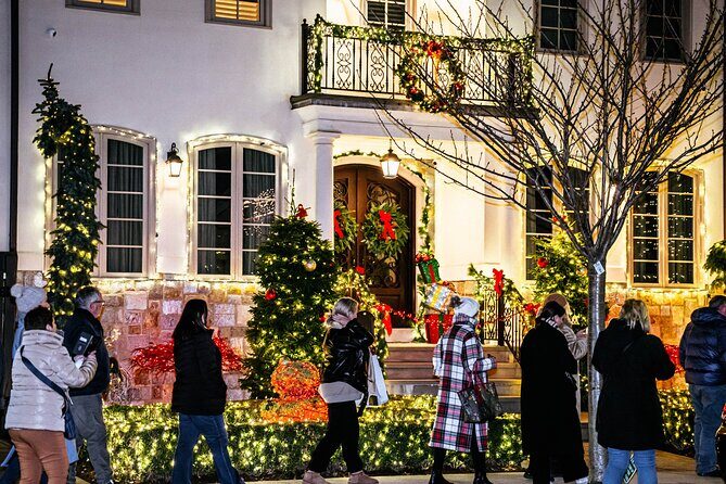NYC Holiday Lights and Dyker Heights Luxury Bus Tour - Key Points